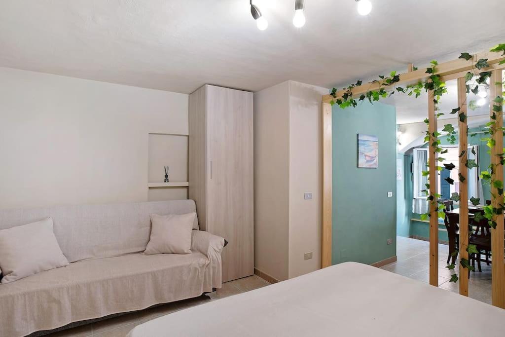 Casa Della Nonna Teresa Apartment บอร์ดิเกรา ภายนอก รูปภาพ